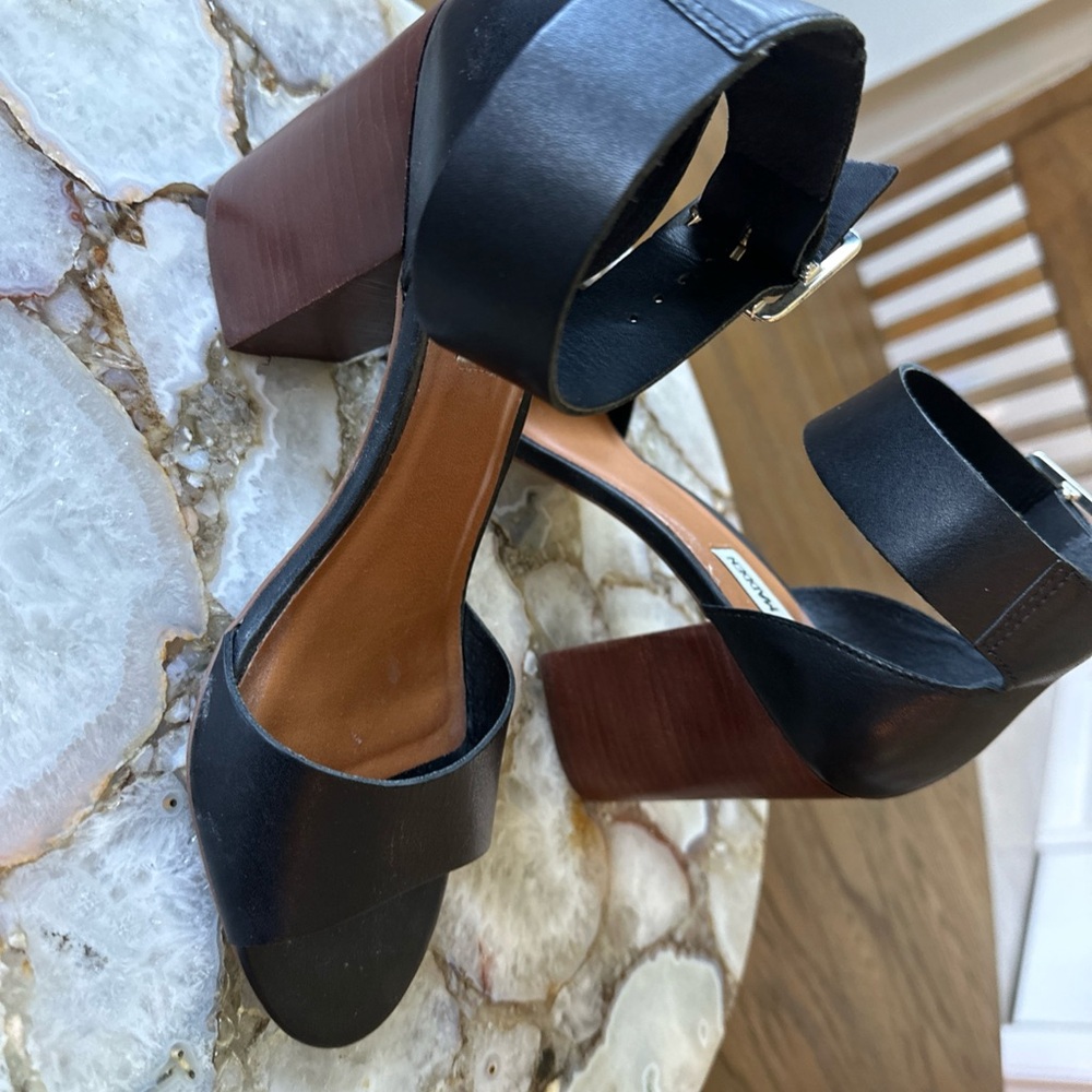 Steve Madden Leather Black Heels - Picture 3 of 6